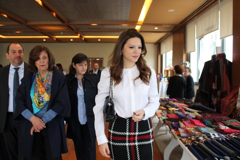 Le Bazar annuel de St Vincent de Paul Cornet Chehwan
